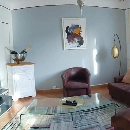Appartement Moderne A Perpignan Avec Vue Sur La Montagne Luaran gambar