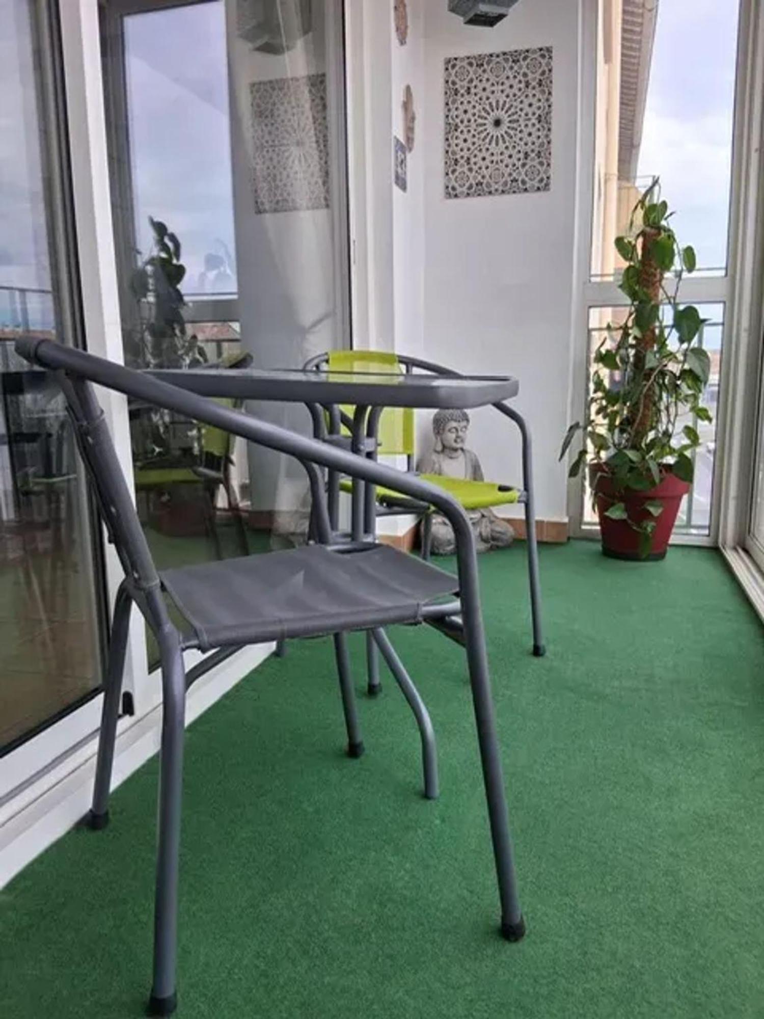 Appartement Moderne A Perpignan Avec Vue Sur La Montagne Luaran gambar